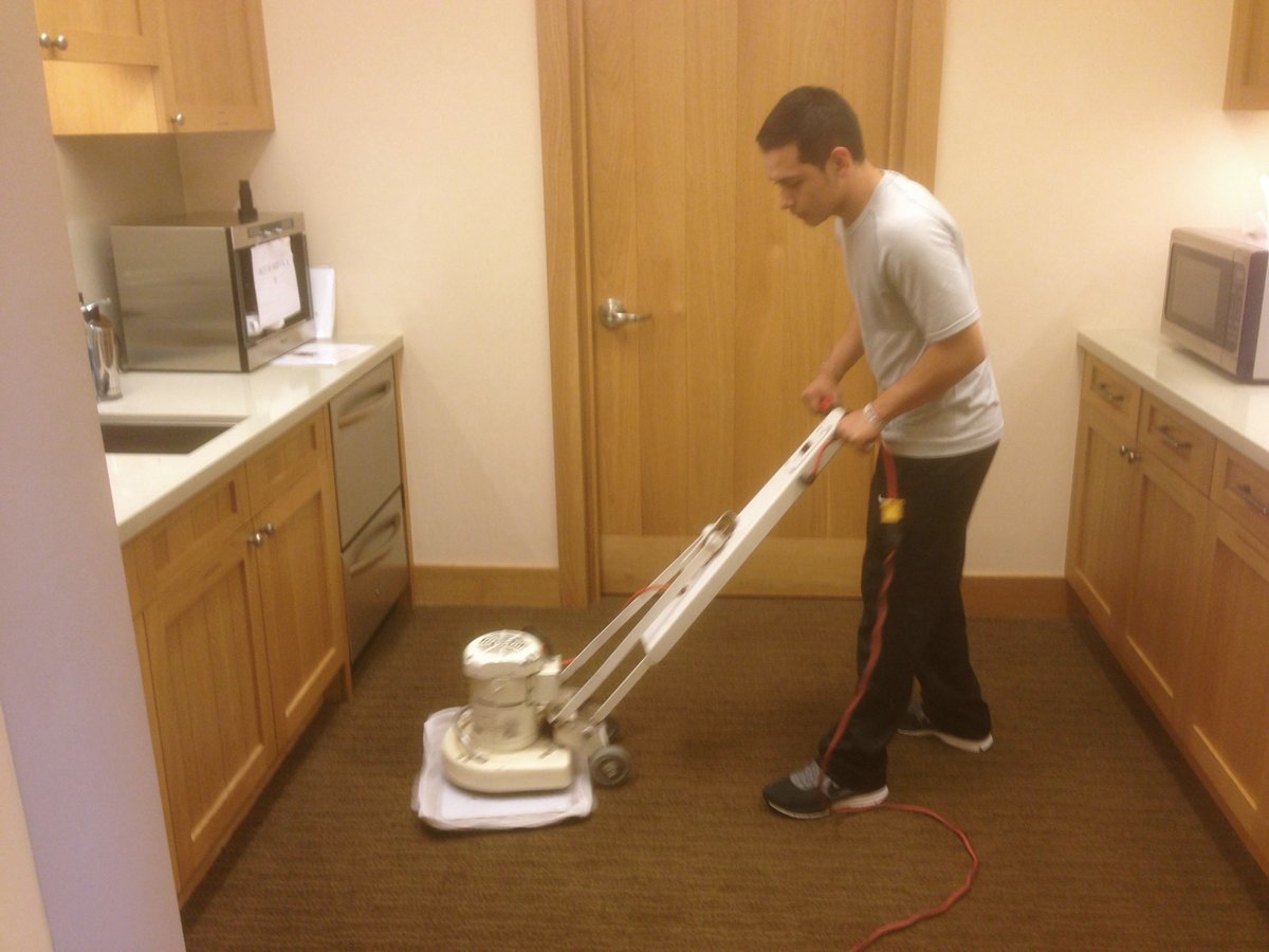 Low Moisture Carpet Cleaning - Advanced Dry Carpet and Upholstery